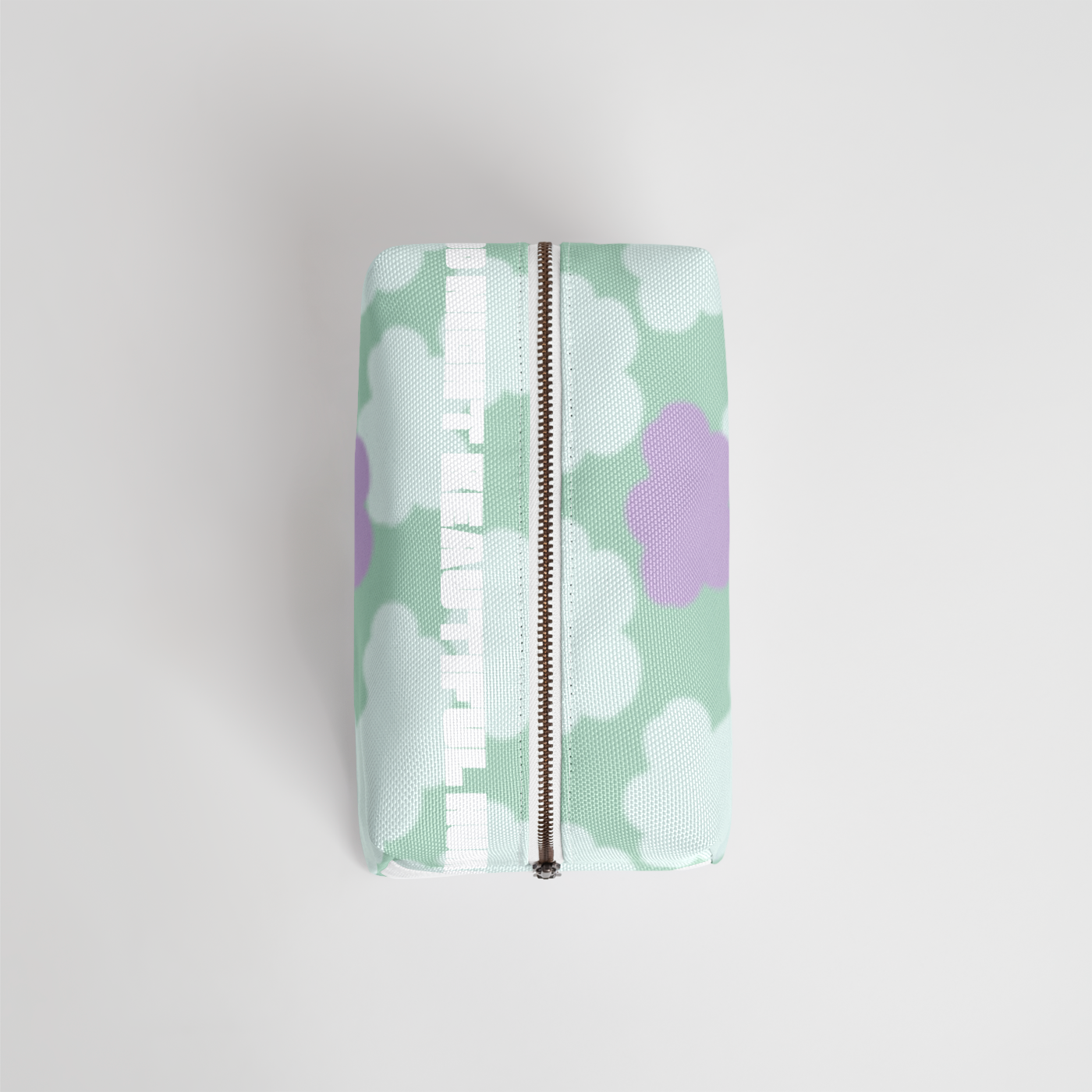 TOILETRY BAG CLOUD CANDY GREEN